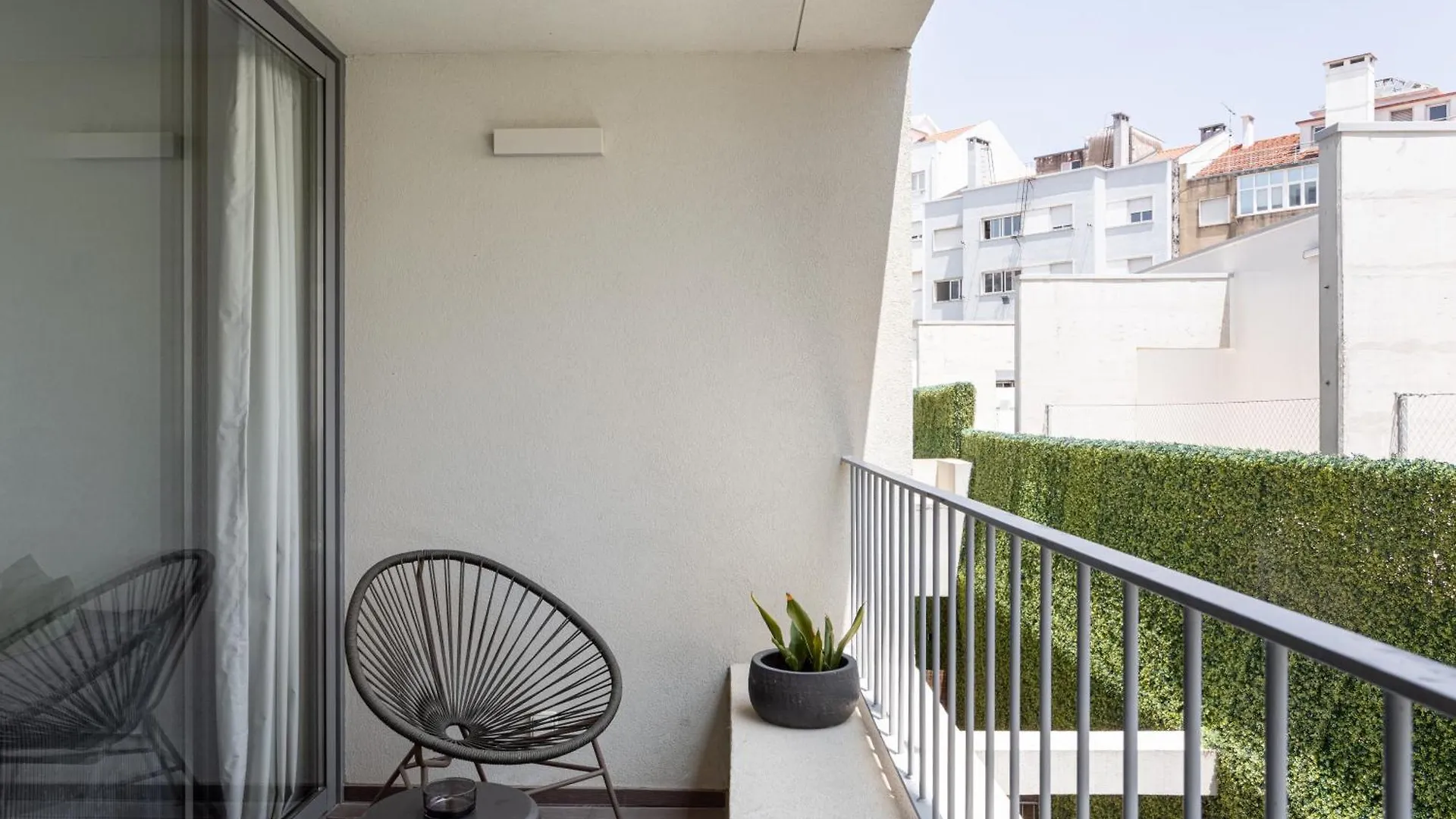 Appartamento The Urban Oasis Elegant 2 Bedroom Duplex In Lisbona