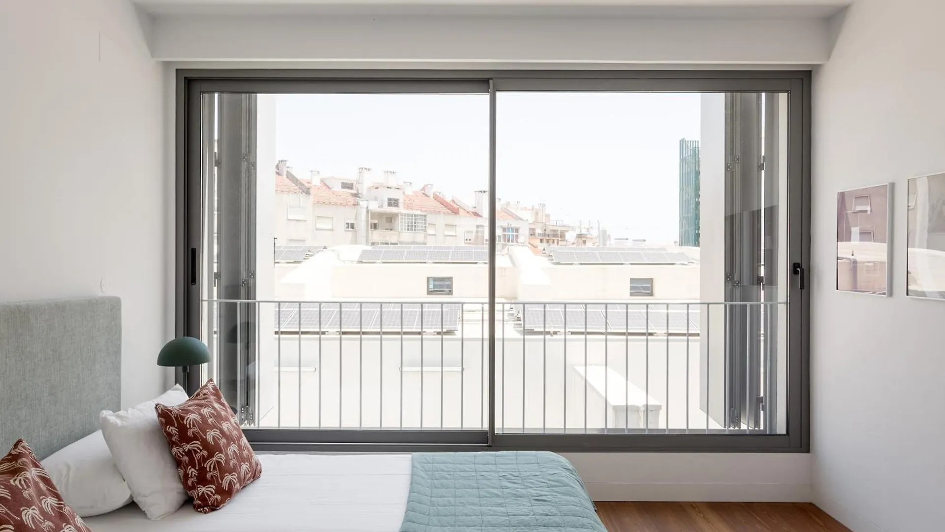 Appartamento The Urban Oasis Elegant 2 Bedroom Duplex In Lisbona Portogallo